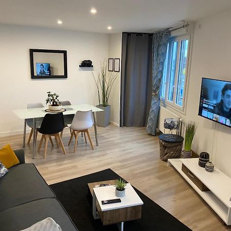 Appartement Cholet Les Halles Cote Jardin Exterior foto