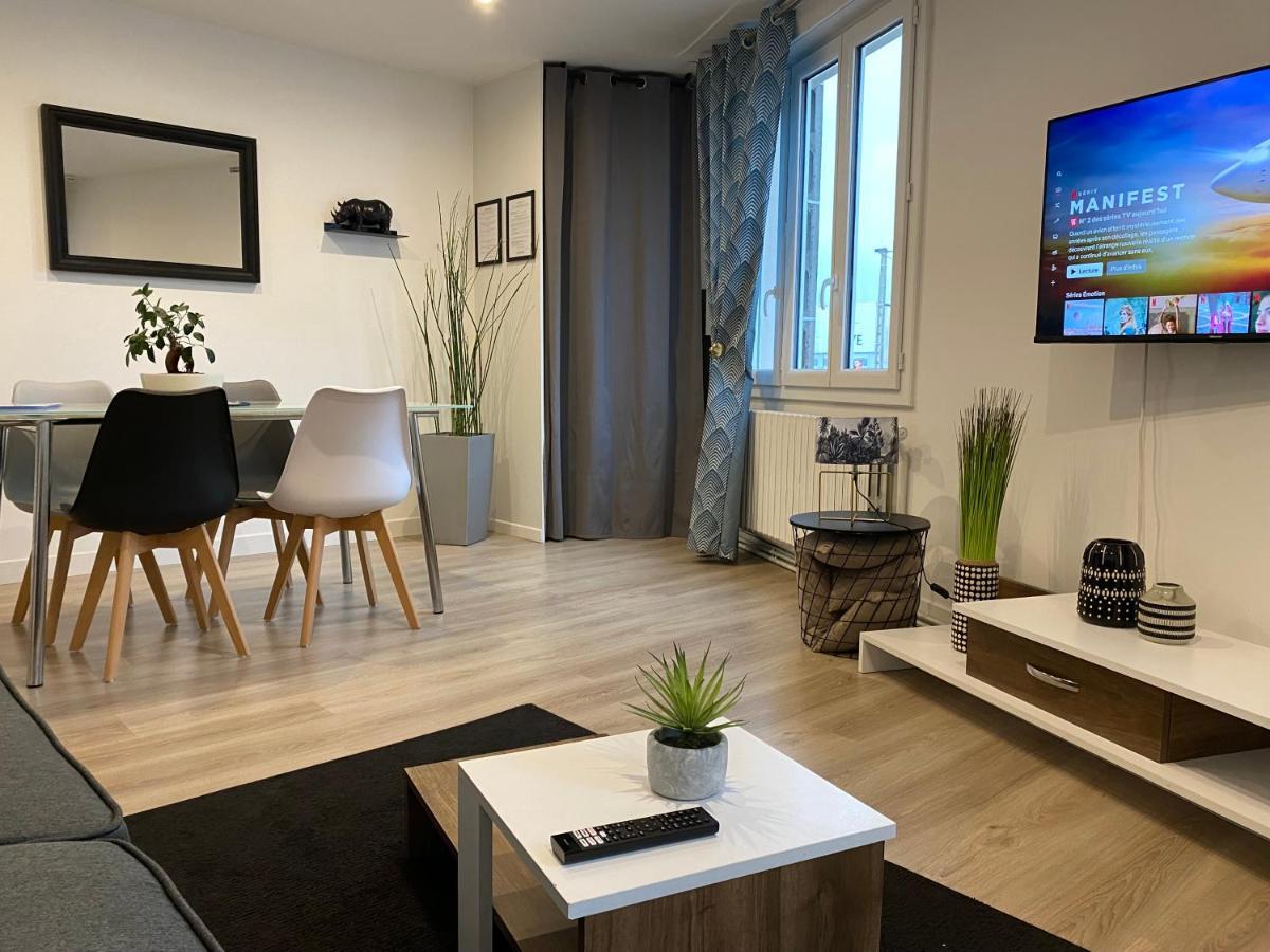 Appartement Cholet Les Halles Cote Jardin Exterior foto